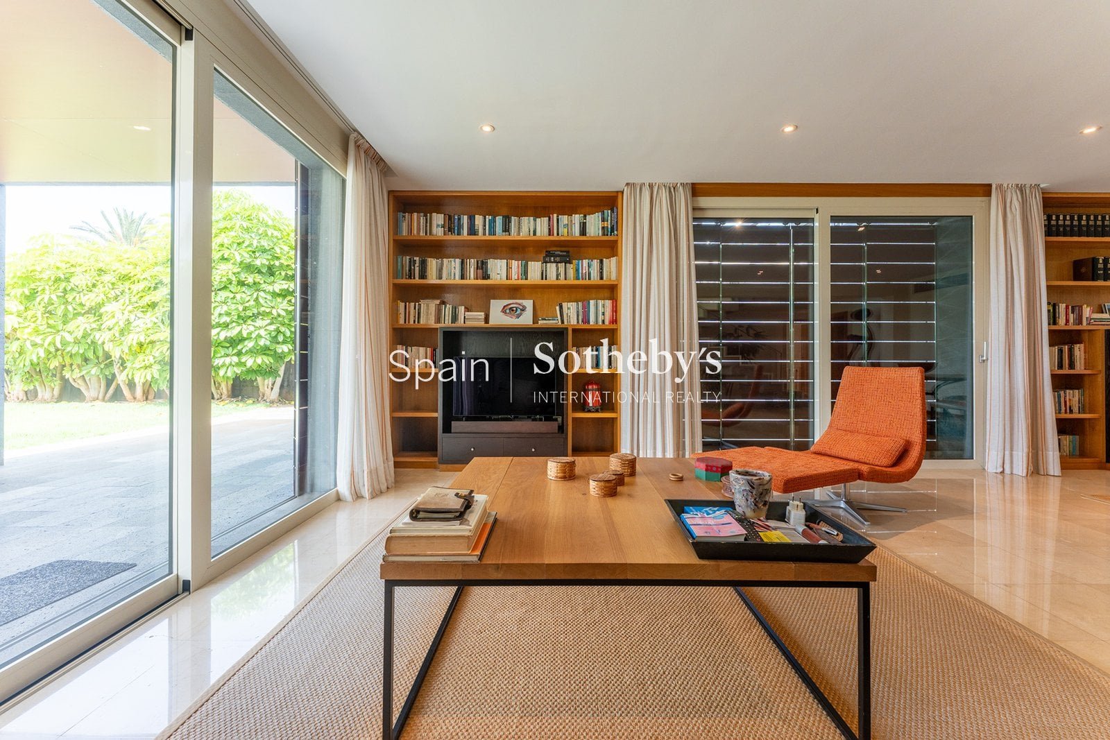 Casa de 742 m² en Arona