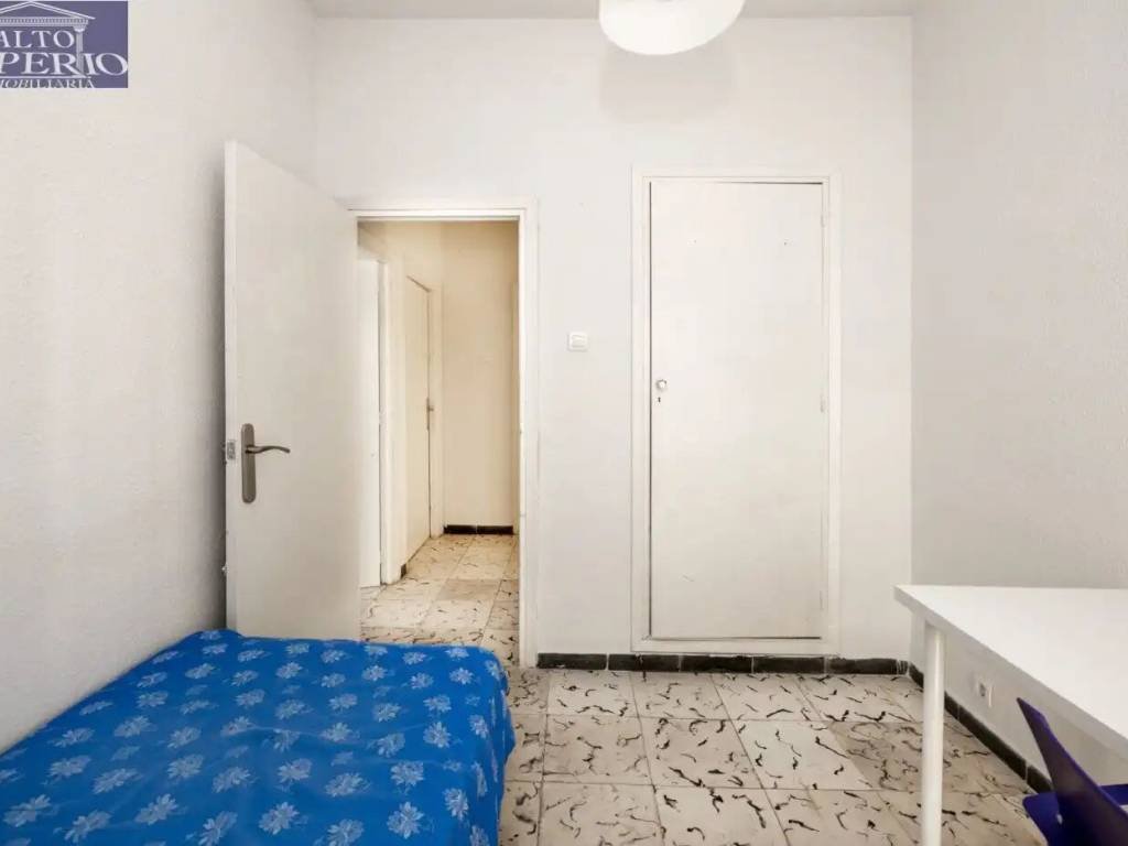 Piso de 105 m² en Granada
