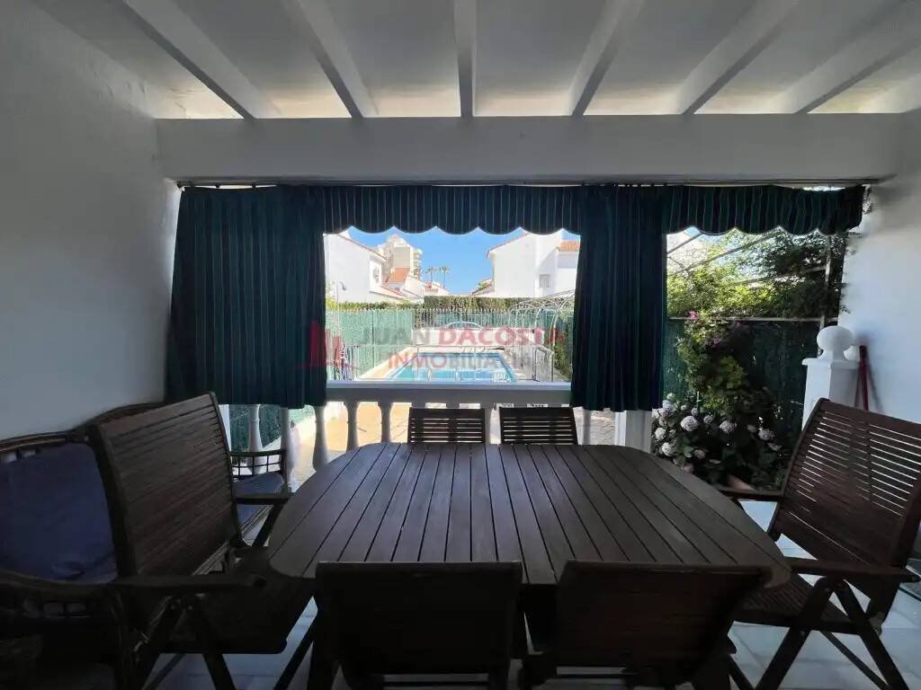 Casa de 100 m² en Lepe