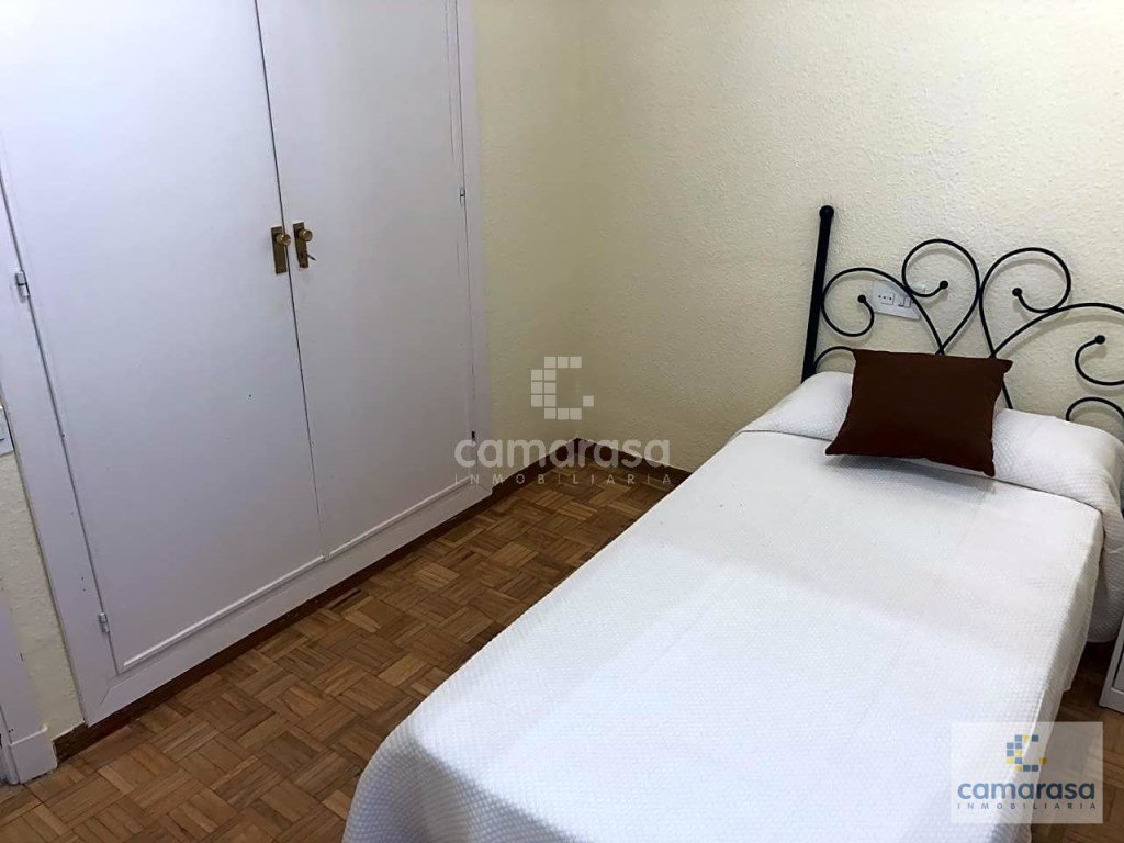 Pis de 104 m² a Àvila