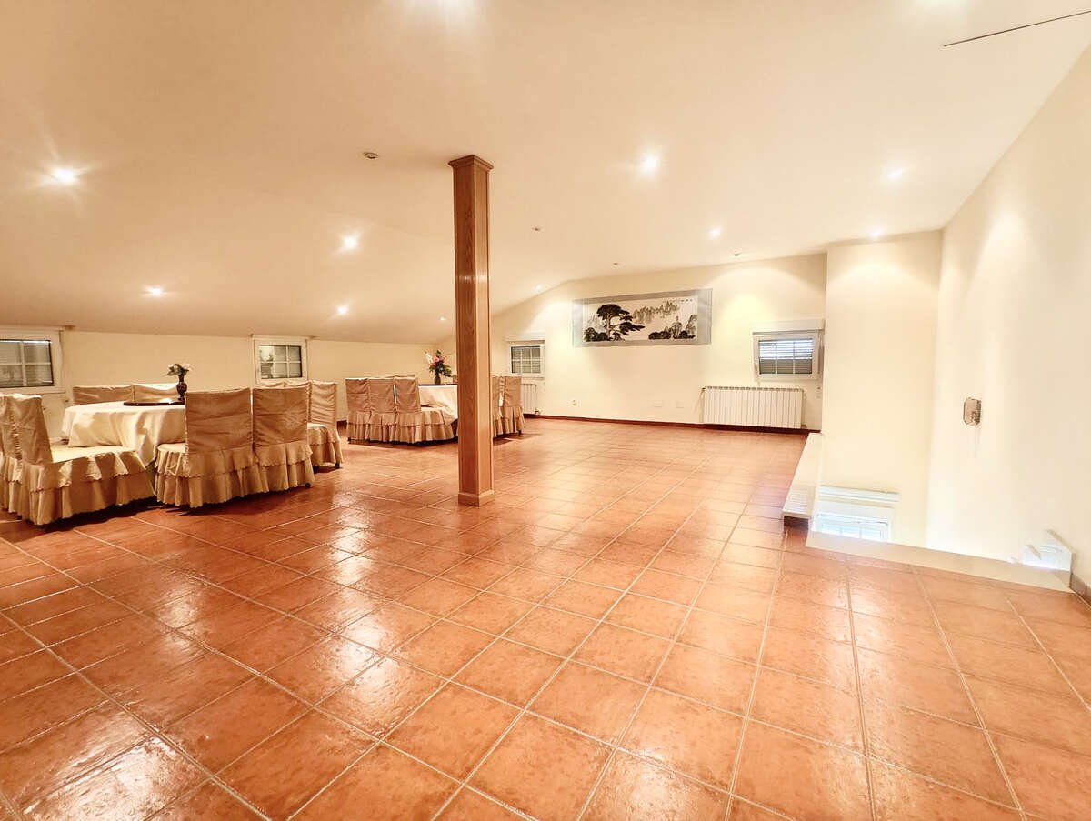 Casa de 675 m² a Villaviciosa de Odón