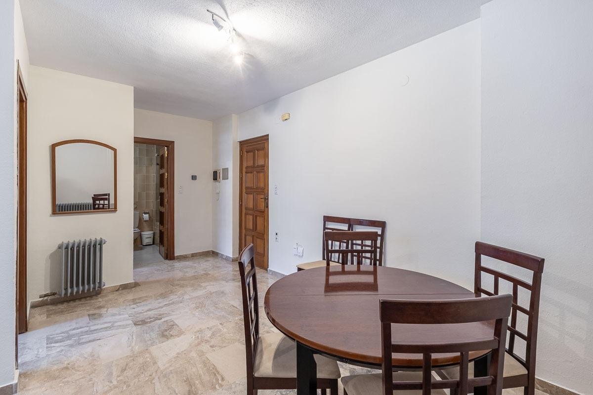 Piso de 65 m² en Granada
