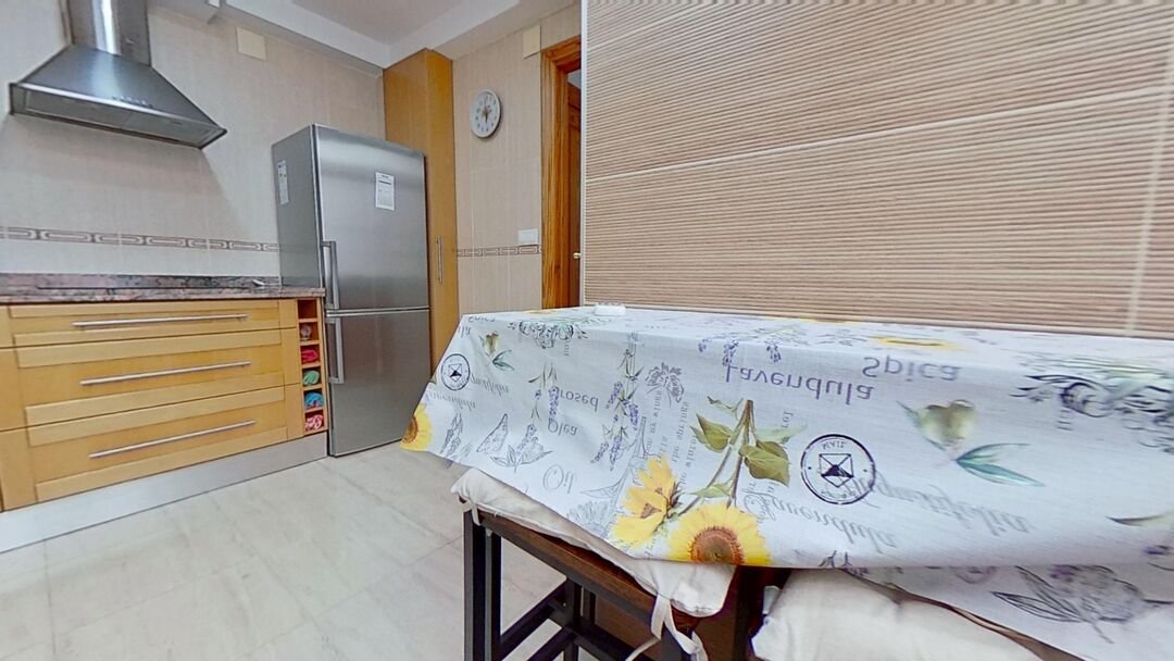 Habitación 70 m², Alicante
