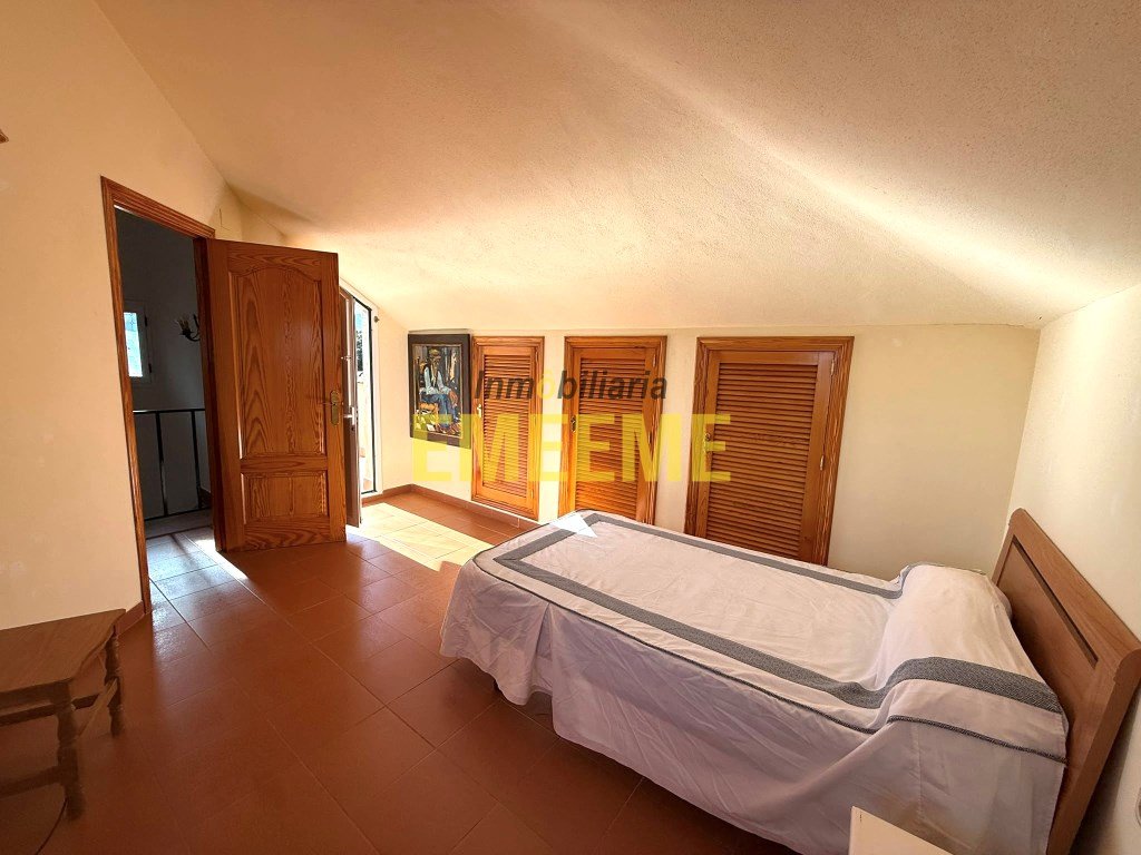 Casa de 225 m² a Arriate