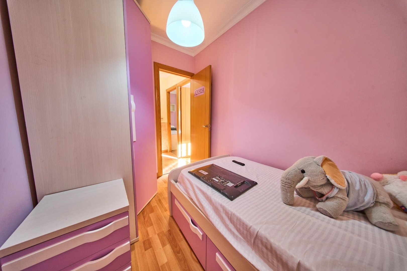 Flat 85 m² in Granada