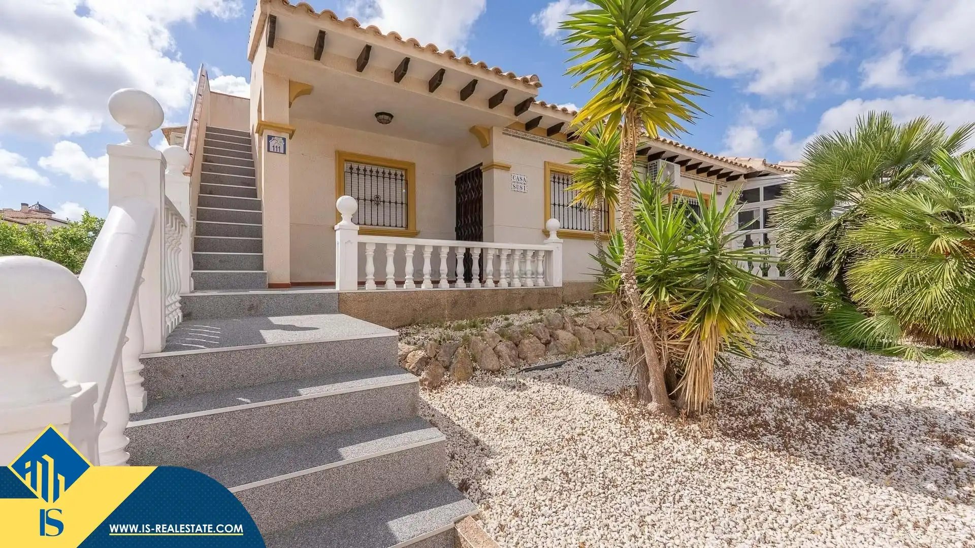 Casa de 61 m² en Orihuela