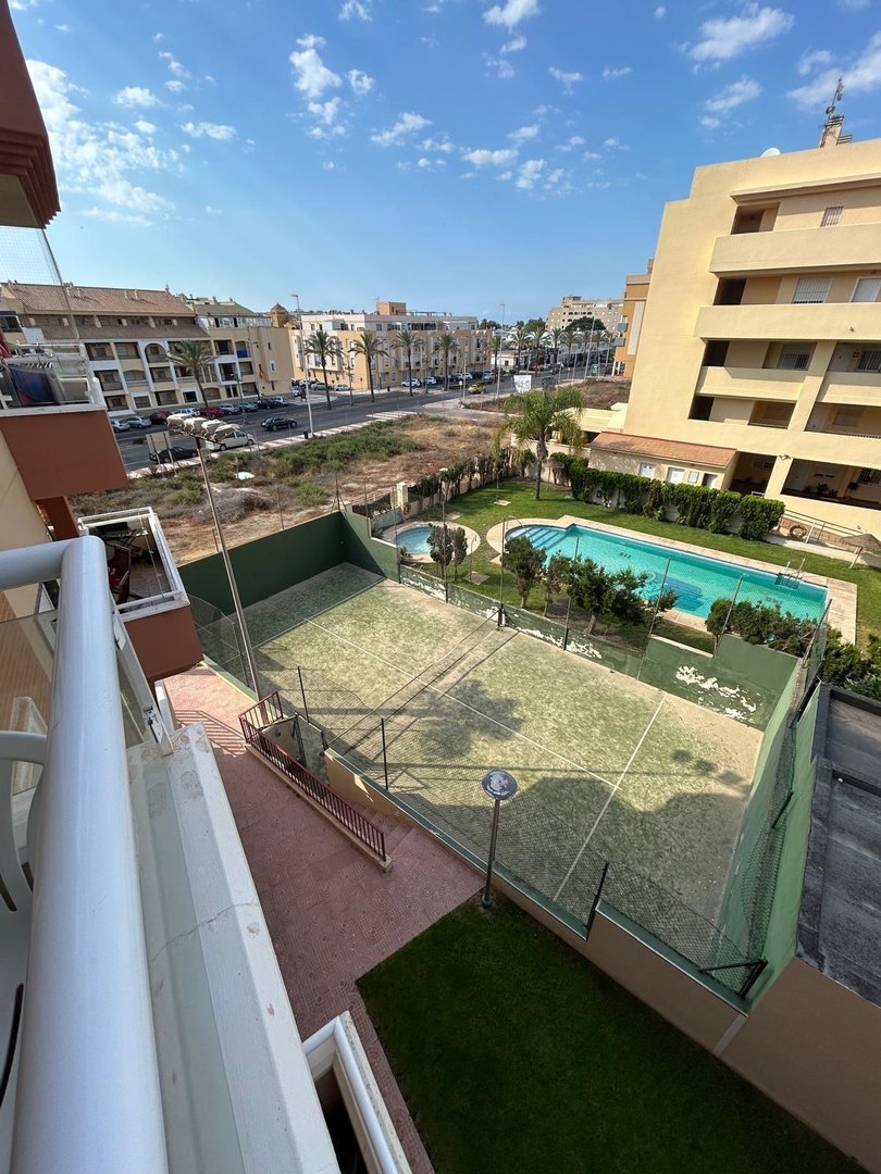 Pis de 113 m² a Roquetas de Mar