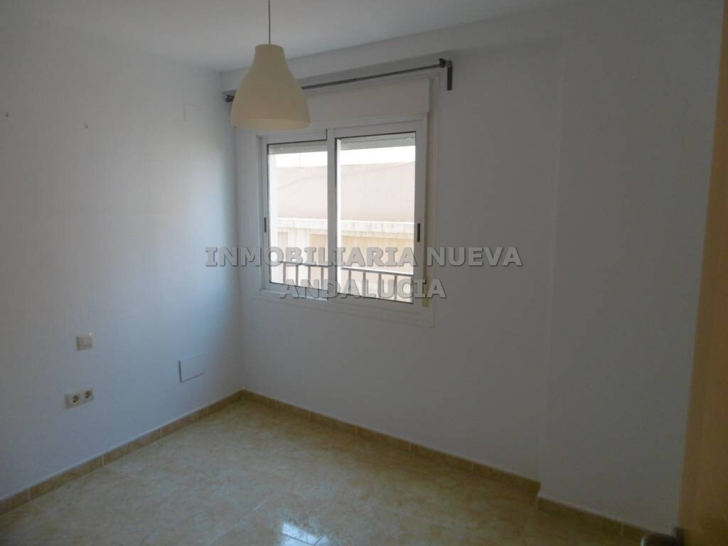 Piso de 90 m² en Almería