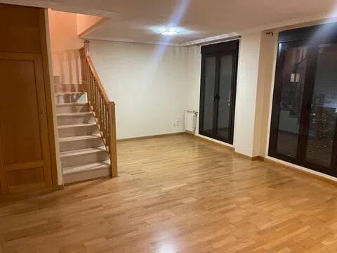 Pis de 90 m² a Sevilla la Nueva