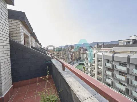Wohnung 130 m² in Oviedo