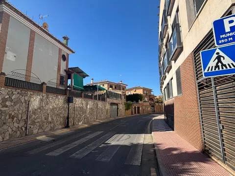 Piso de 80 m² en Cájar