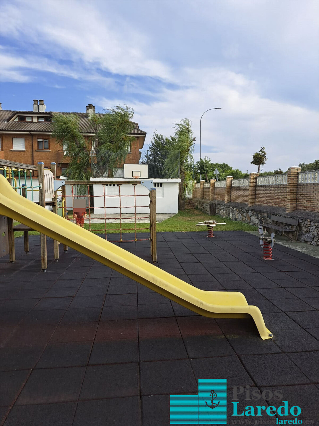 Piso de 65 m² en Laredo
