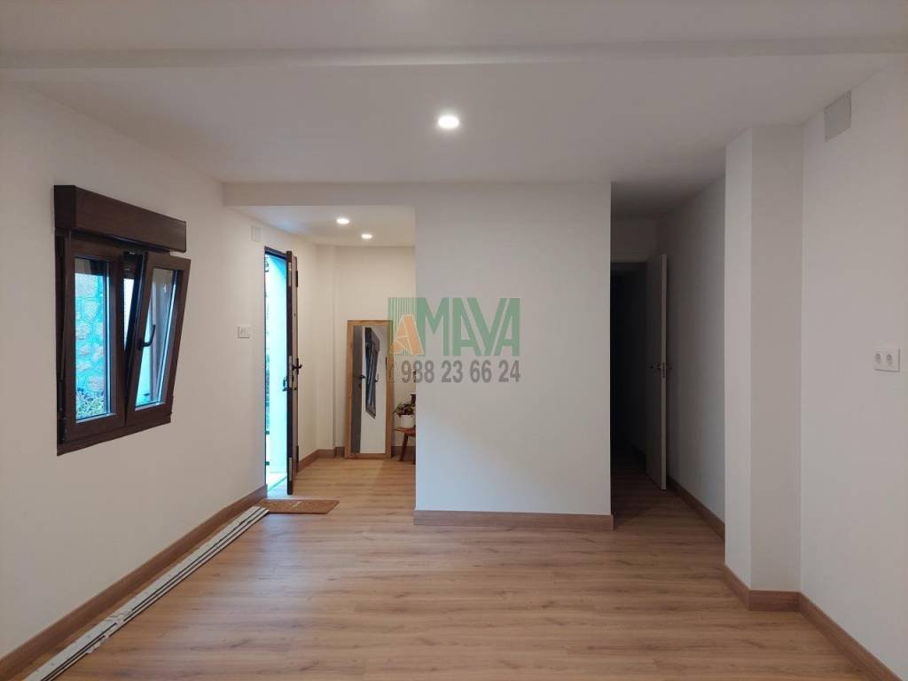 Piso de 50 m² en San Cibrao das Viñas