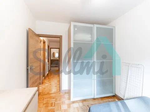 Pis de 95 m² a Oviedo