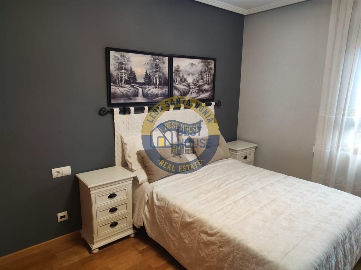 Pis de 80 m² a Lleó