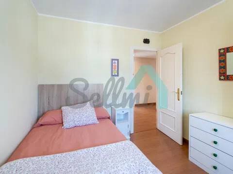 Piso de 92 m² en Oviedo