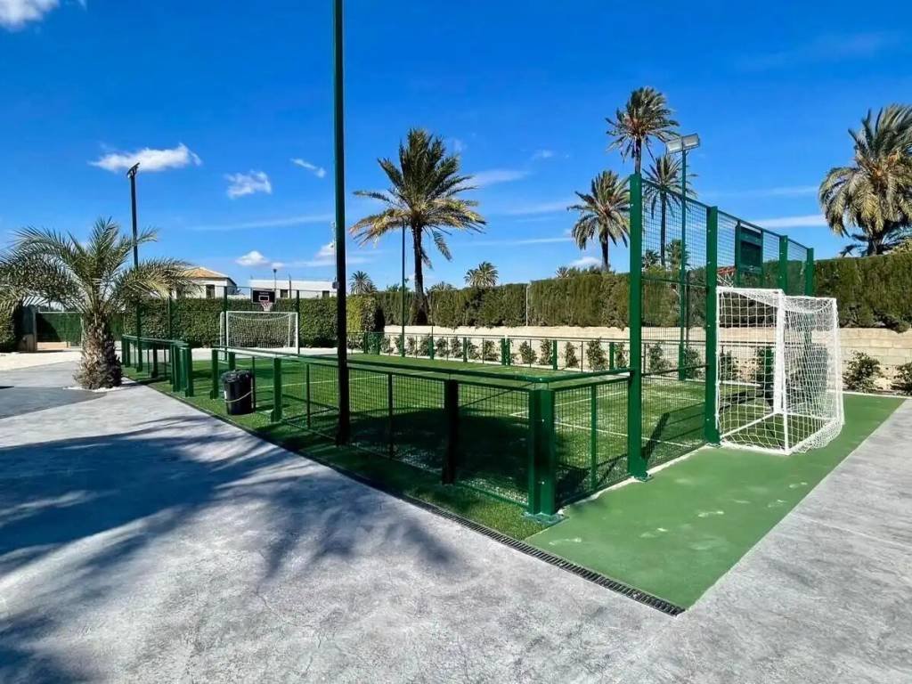 Casa de 340 m² en Elche