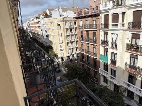 Appartement 73 m² à Madrid