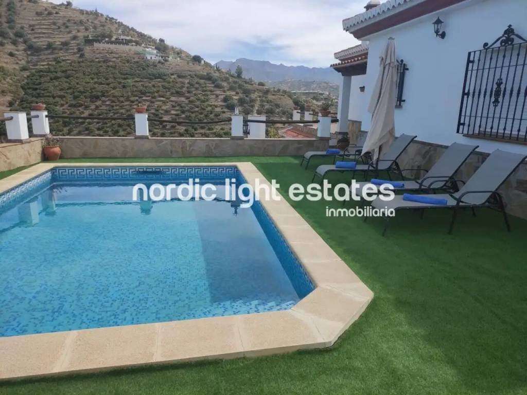 Casa de 90 m² en Torrox