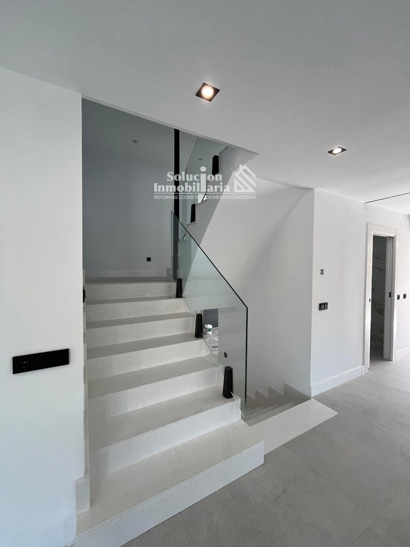 Maison 500 m² à Villamayor