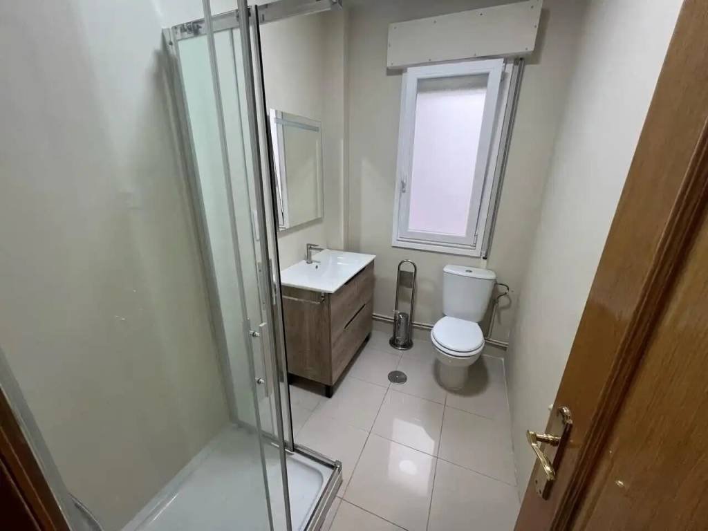 Piso de 74 m² en Ourense