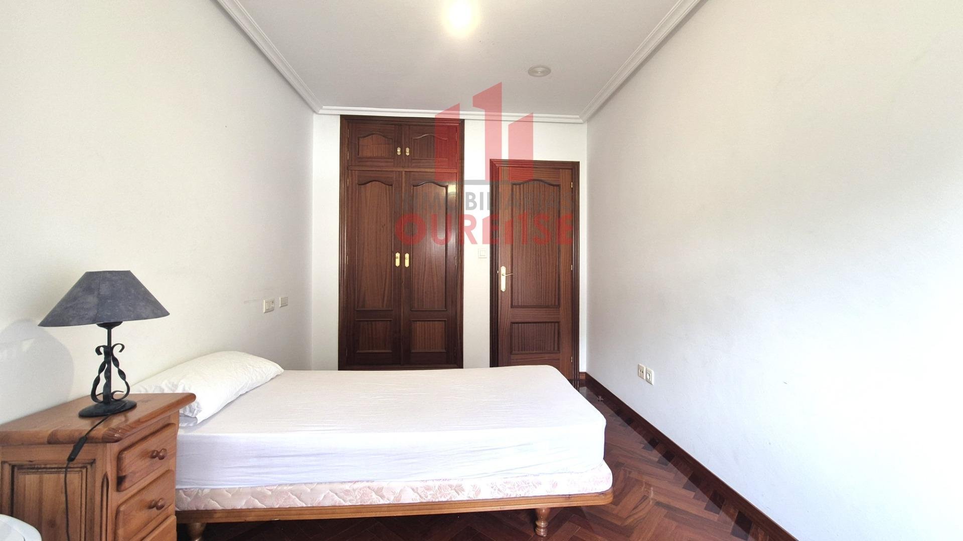 Piso de 115 m² en Ourense