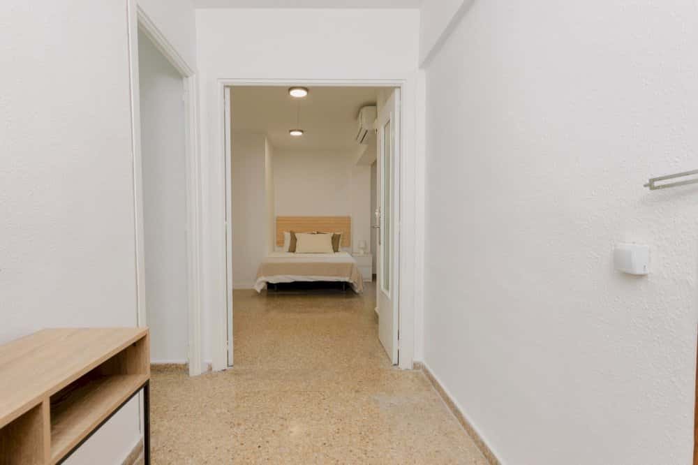 Chambre à louer, Valence