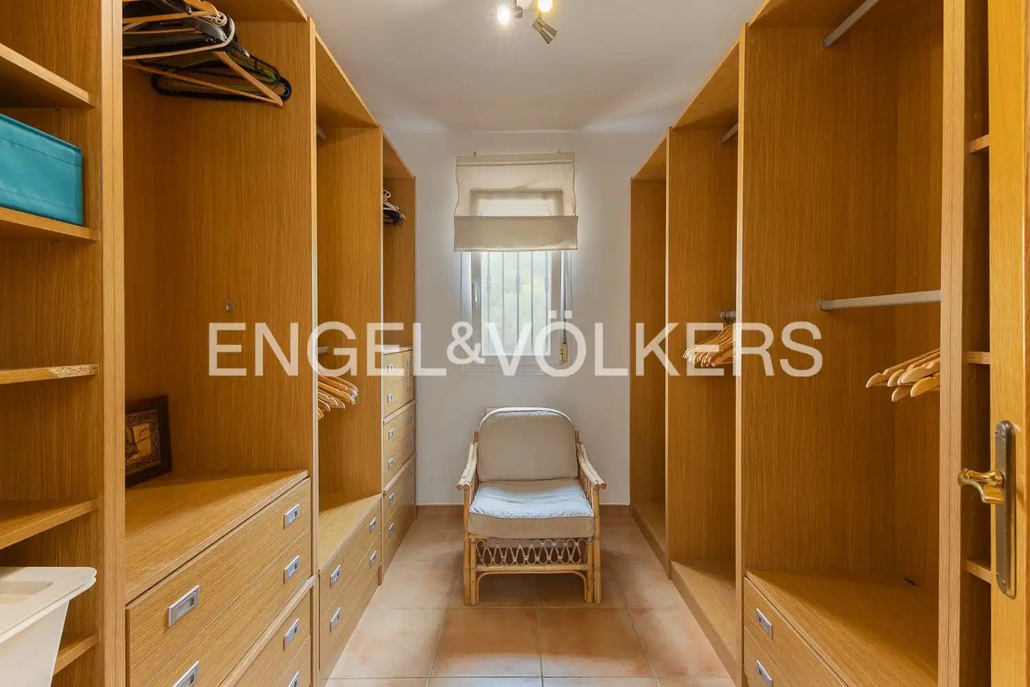 Casa de 350 m² a Petrés