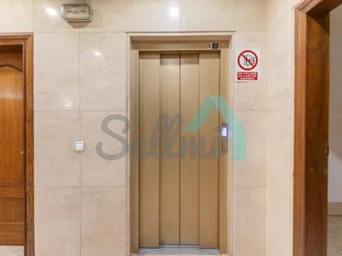 Piso de 132 m² en Oviedo
