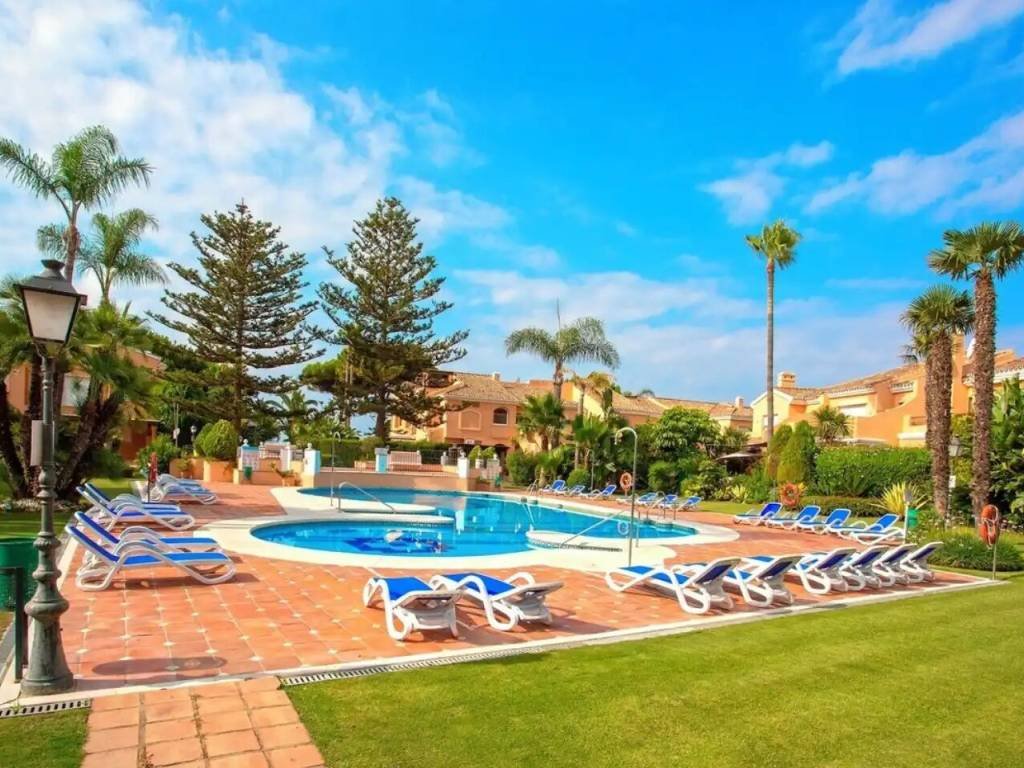 Casa de 180 m² en Estepona