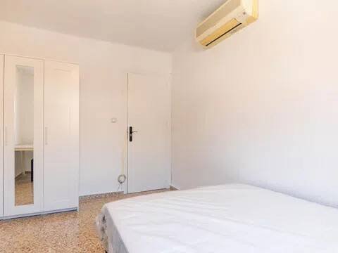 Habitación 150 m², Elda