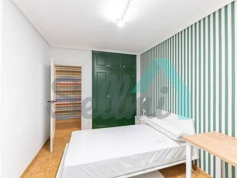 Pis de 83 m² a Oviedo