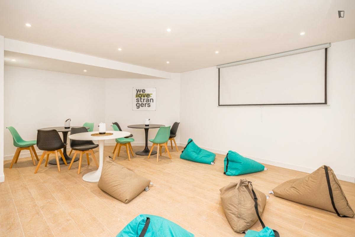 Habitació de lloguer, Madrid