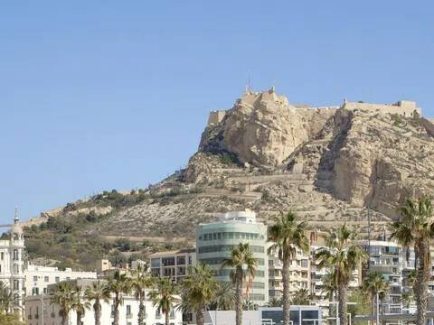 Piso de 226 m² en Alicante