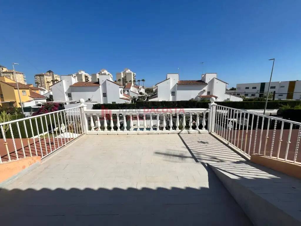 Casa de 100 m² en Lepe