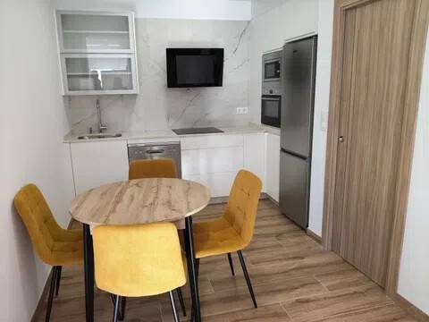 Piso de 75 m² en Vimianzo