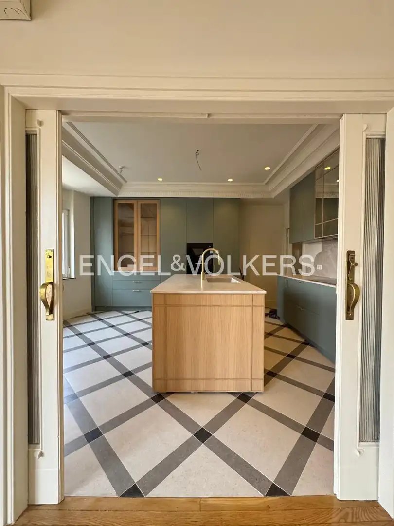 Piso de 350 m² en Madrid