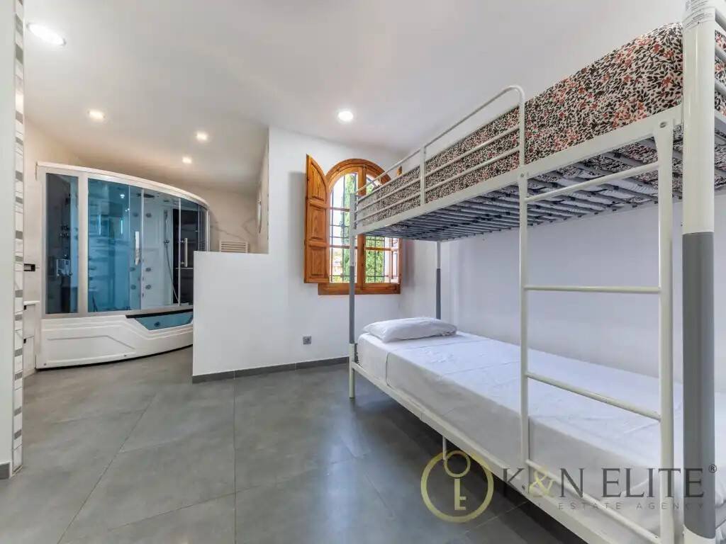 Casa de 631 m² en Elche