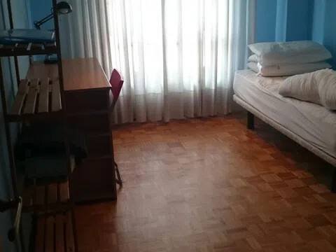 Piso de 100 m² en Oviedo