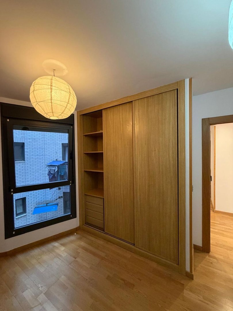 Flat 86 m² in Oviedo