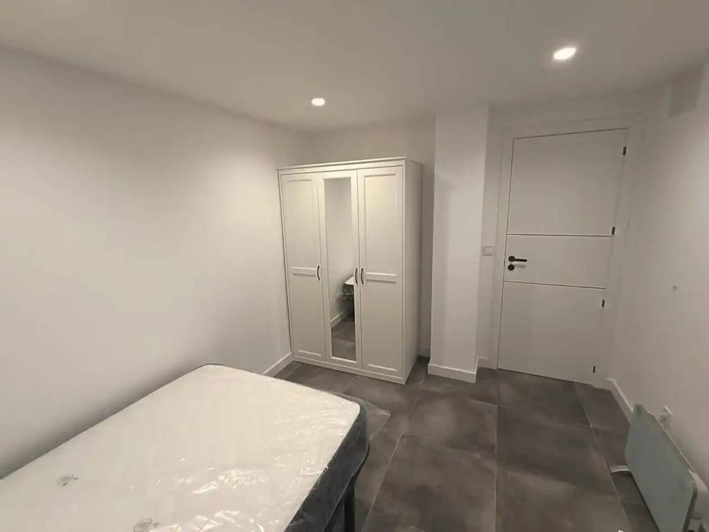 Piso de 79 m² en Ourense