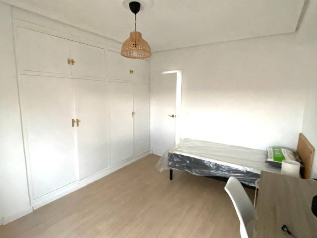 Habitación 120 m², Albacete