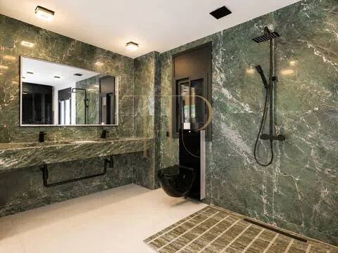 Casa de 350 m² en Castelldefels