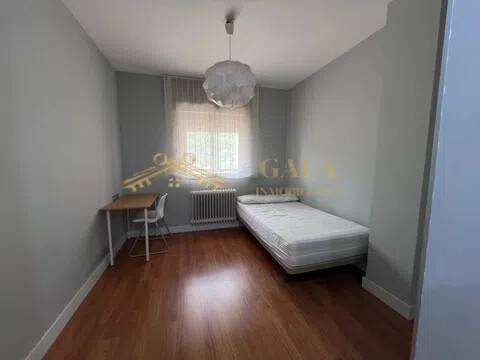Piso de 130 m² en Cáceres