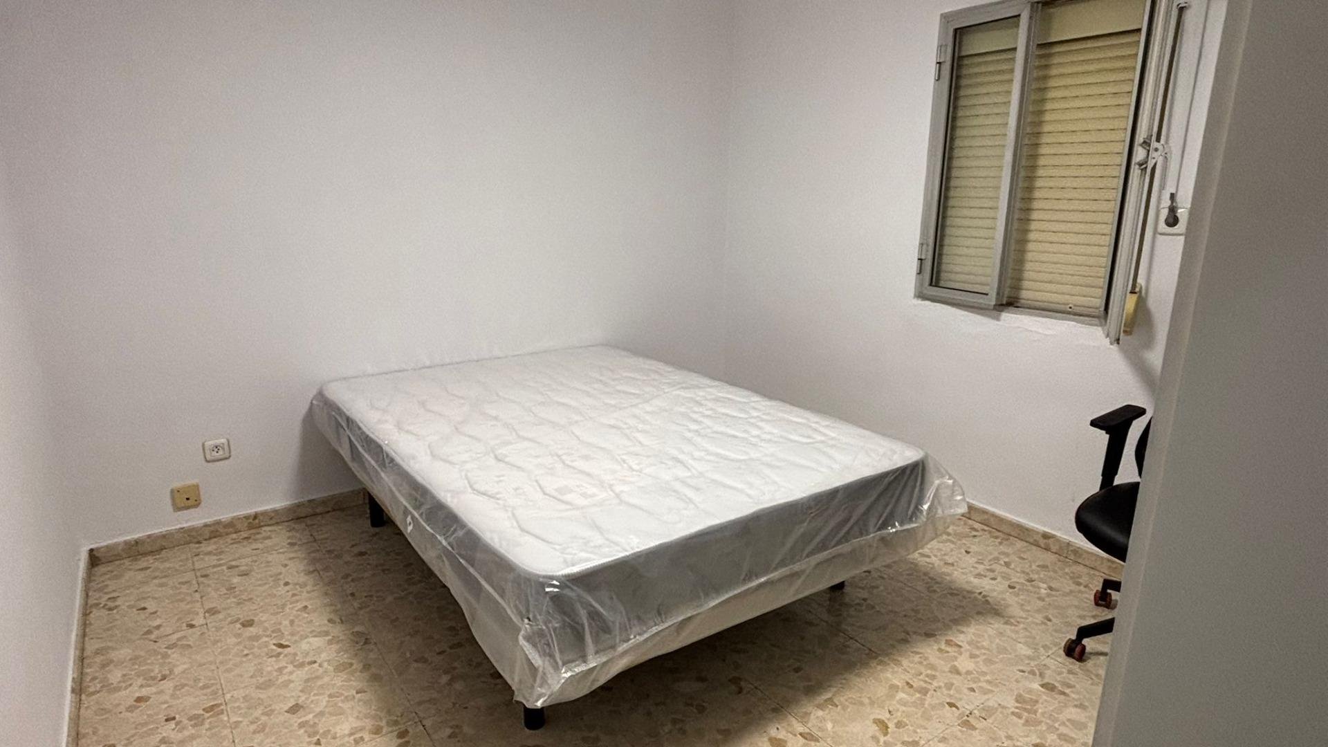 Habitación 68 m², Sevilla