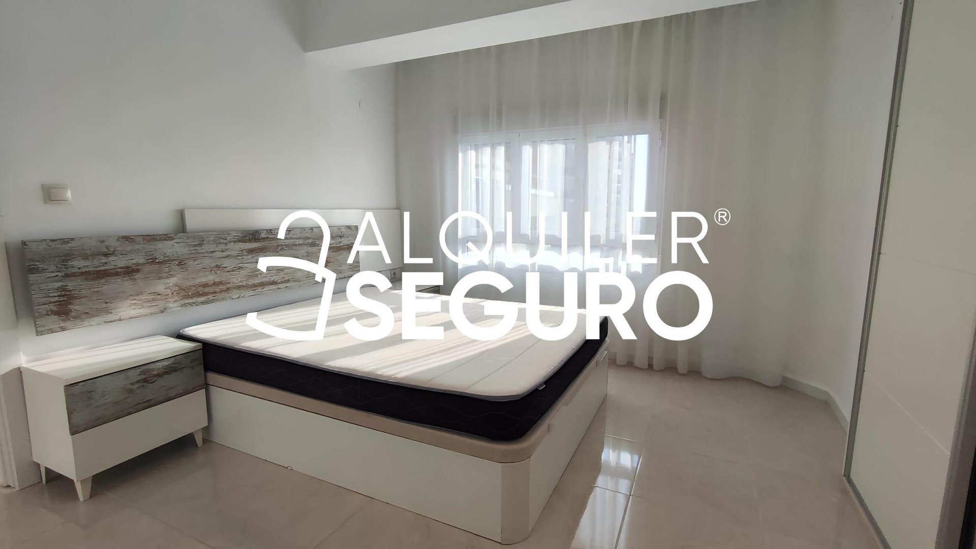 Pis de 85 m² a València
