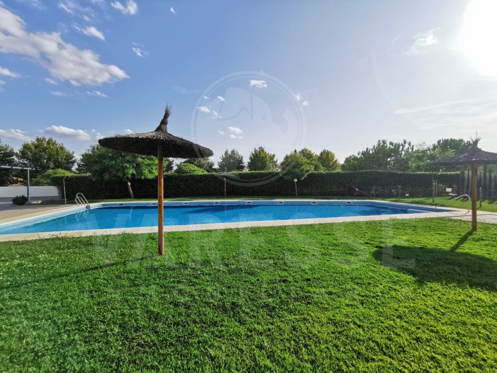 Piso de 169 m² en Espartinas