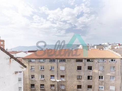 Piso de 51 m² en Oviedo
