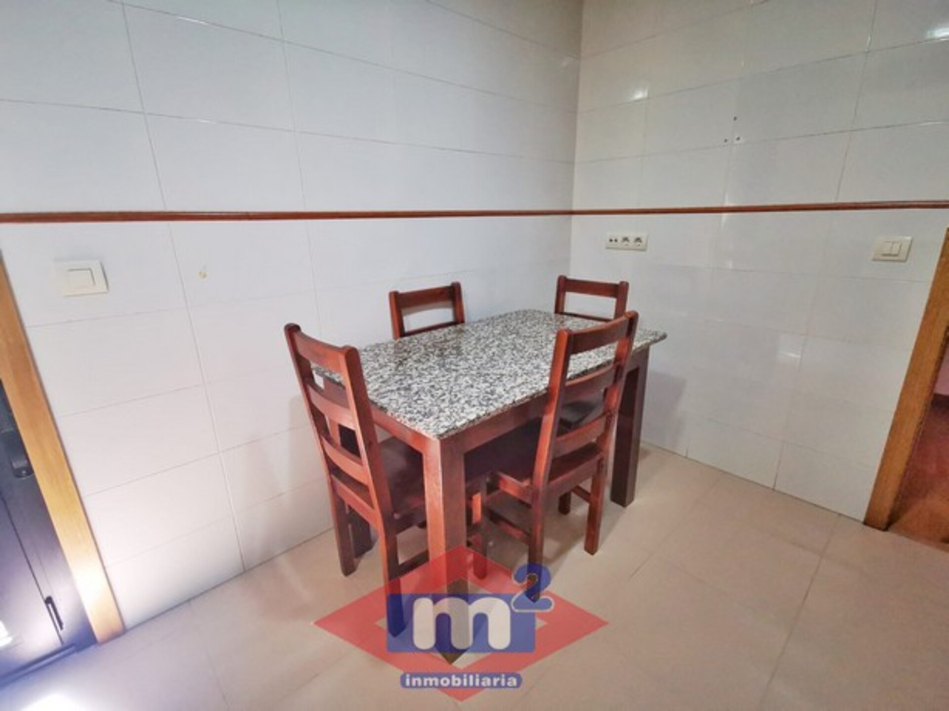 Wohnung 81 m² in Salvaterra de Miño