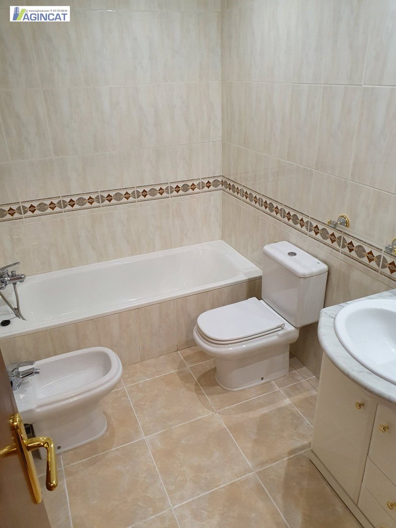 Pis de 102 m² a Sabadell